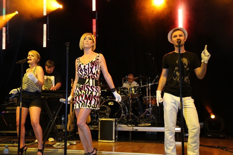 Natalia Kukulska podczas charytatywnego koncertu w Ostrołęce