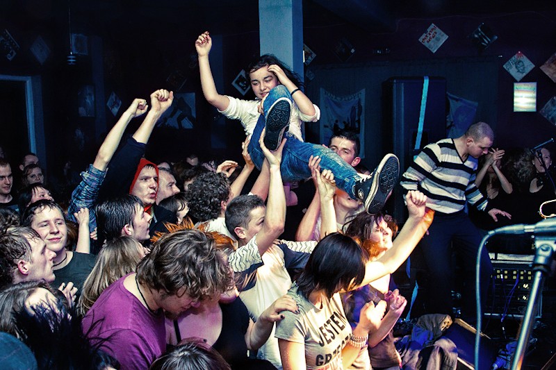 Publika szalała przy rockowych dźwiękach (fot. R. Dawid)
