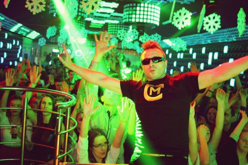 &#8222;Ruda tańczy jak szalona&#8221; - największy z przebojów Czadomana usłyszeć mogliśmy podczas sobotniego koncertu w Clubie Ibiza Zalesie, fot. Club Ibiza Zalesie1